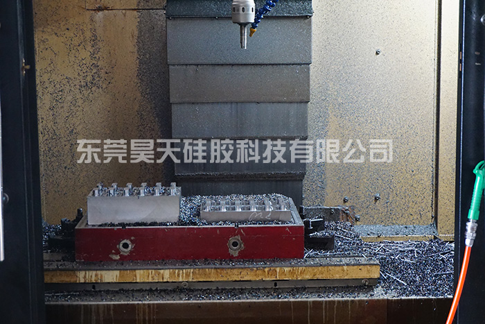 硅膠制品開(kāi)模_軟膠公仔