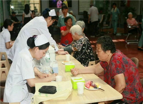 益年養老舒適的環境 商丘市好的養老院報價